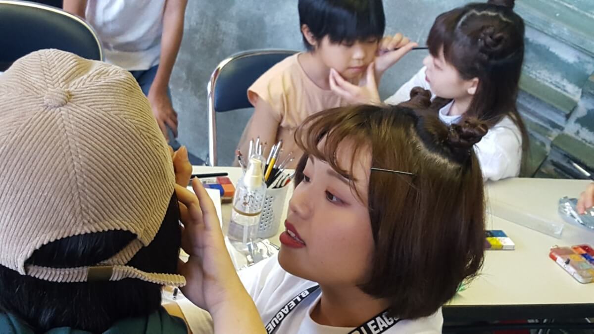 line_221063894848321