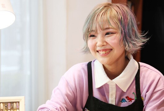Moca Nail Salon ネイリスト 田中萌さん 美容学校 ブライダル専門学校なら 面白く 学べるベルェベル