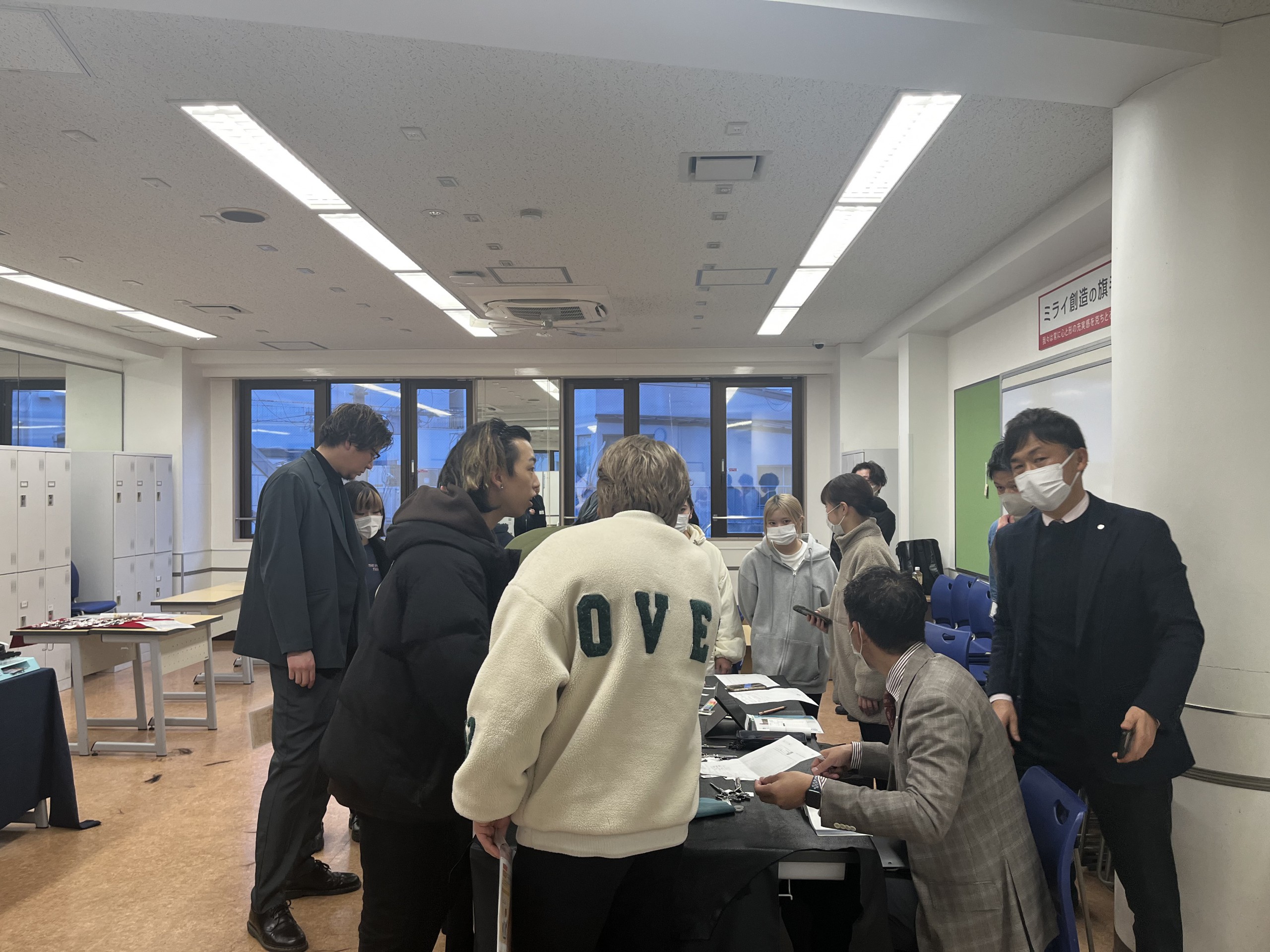 美容学校教材　新品・使用済み有 美容専門学校 教材 美容学校教材 新品・使用済み有 物販商品 | ZX