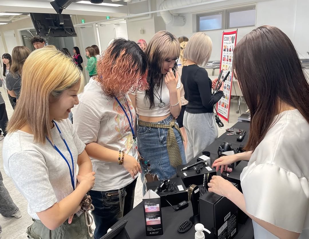 美容教材展示会が楽しすぎる！？｜美容科ブログ｜大阪ベルェベル美容